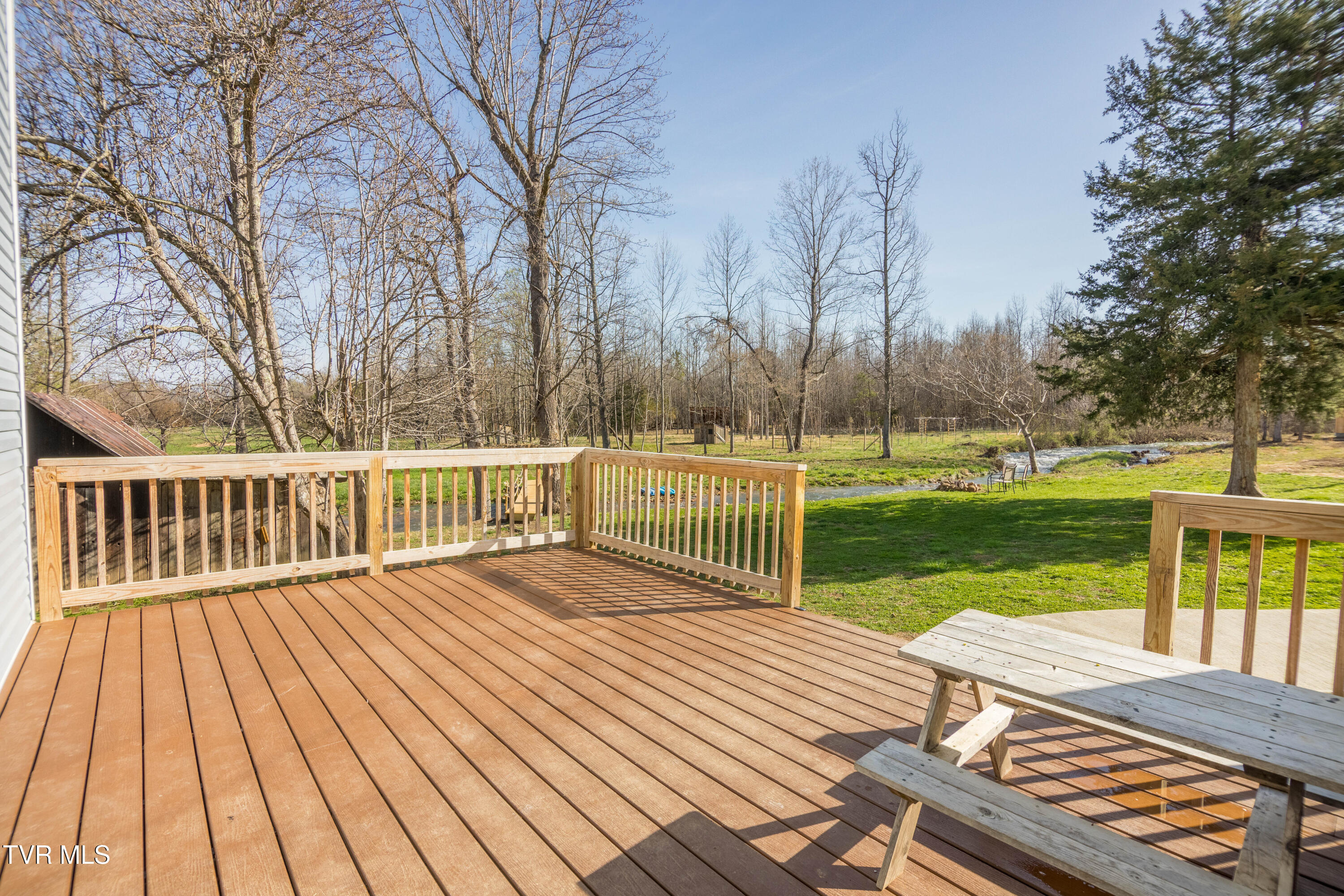 815 South Water Fork Road Greeneville, TN 37743 - Photo 22 of 38 087A9749-HDR