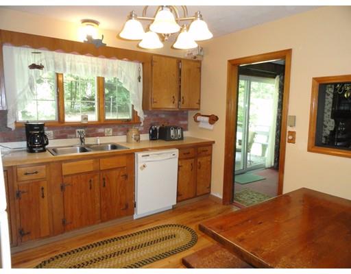 17 Healdville Road Hubbardston, MA 01452 - Photo 9 of 17 Gallery Image 9