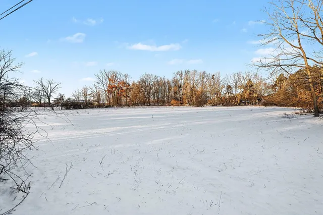 $725,000 | 5940 South 9th Street, Kalamazoo, MI 49009