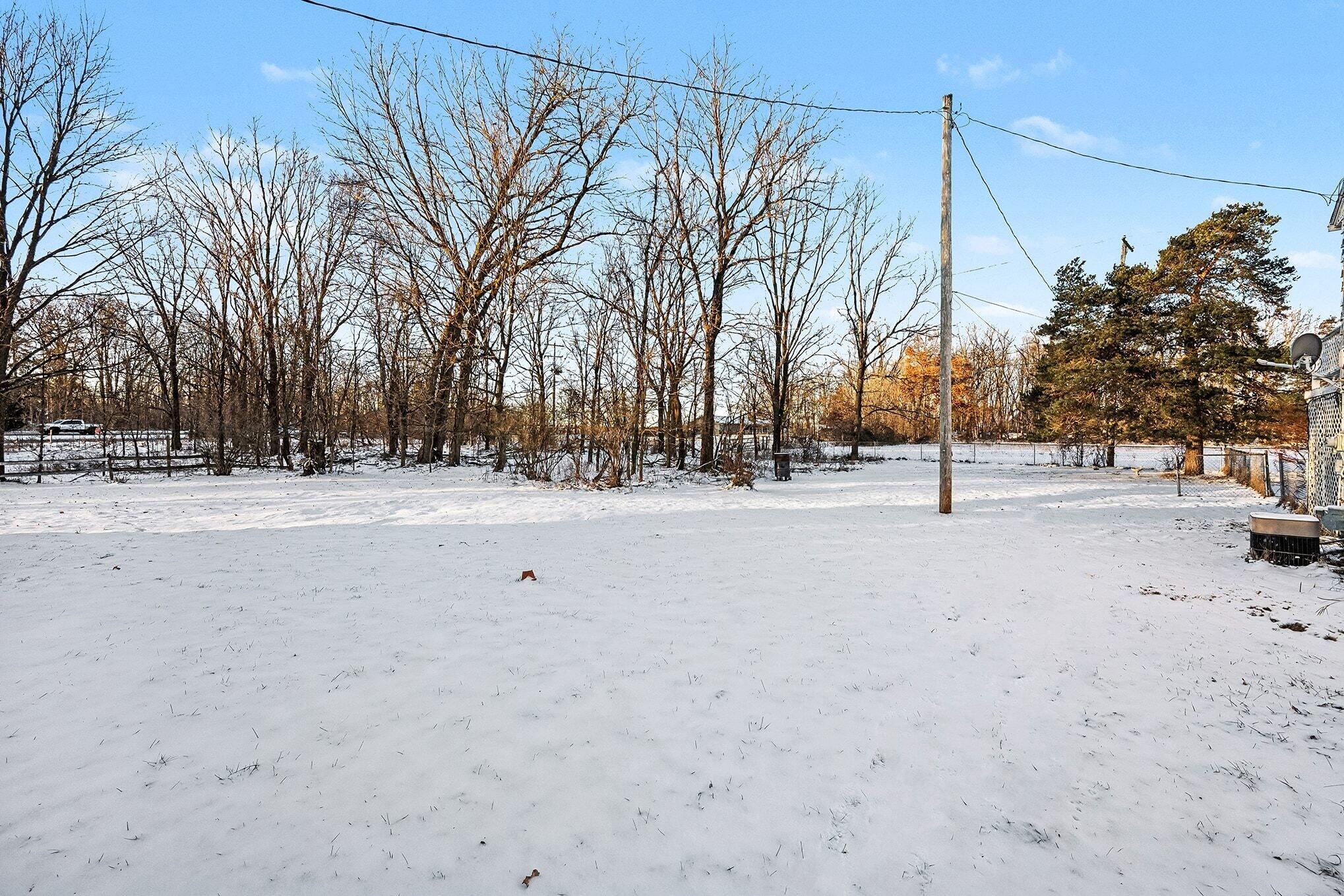 5940 South 9th Street Kalamazoo, MI 49009 - Photo 13 of 25 014_file_1005