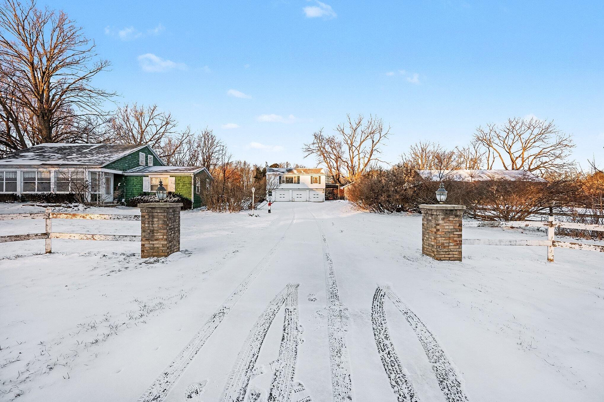 5940 South 9th Street Kalamazoo, MI 49009 - Photo 6 of 25 020_file_3416