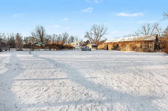 $725,000 | 5940 South 9th Street, Kalamazoo, MI 49009