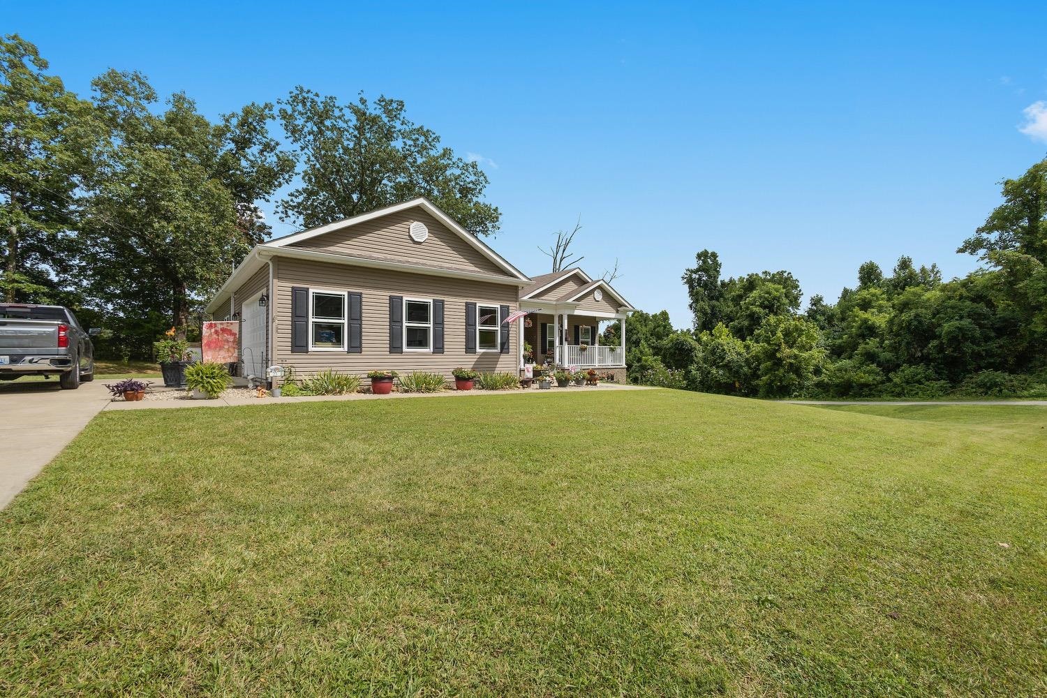 23 Woodville Road Grayson, KY 41143 - Photo 1 of 44