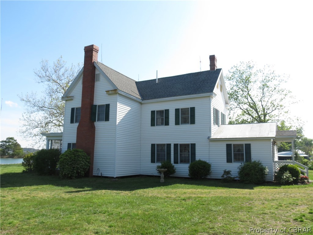 249 Shell Point Lane Gwynn, VA 23076 - Photo 30 of 31