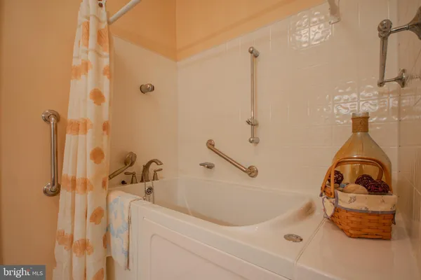 $259,900 | 922 Winding Way, Salisbury, MD 21804