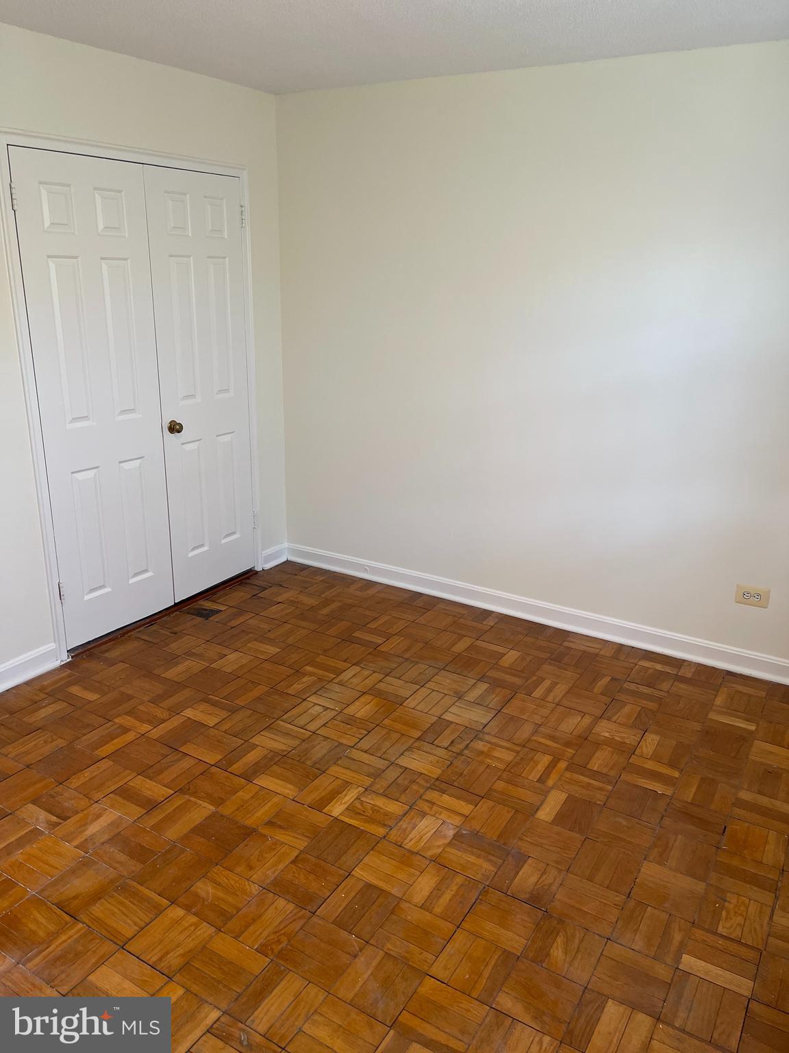 4370 North Pershing Drive, Unit 2 Arlington, VA 22203 - Photo 12 of 17 a view of empty room