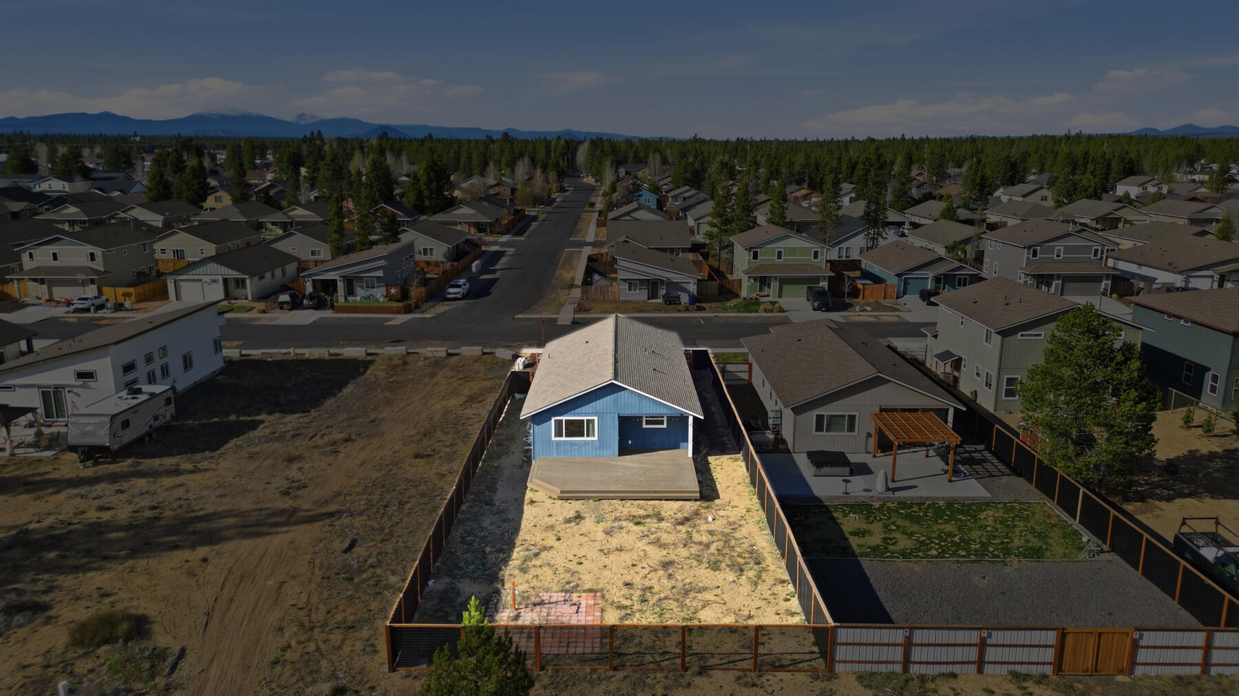 16455 Bassett Road La Pine, OR 97739 - Photo 40 of 44 an aerial view of a house with a yard