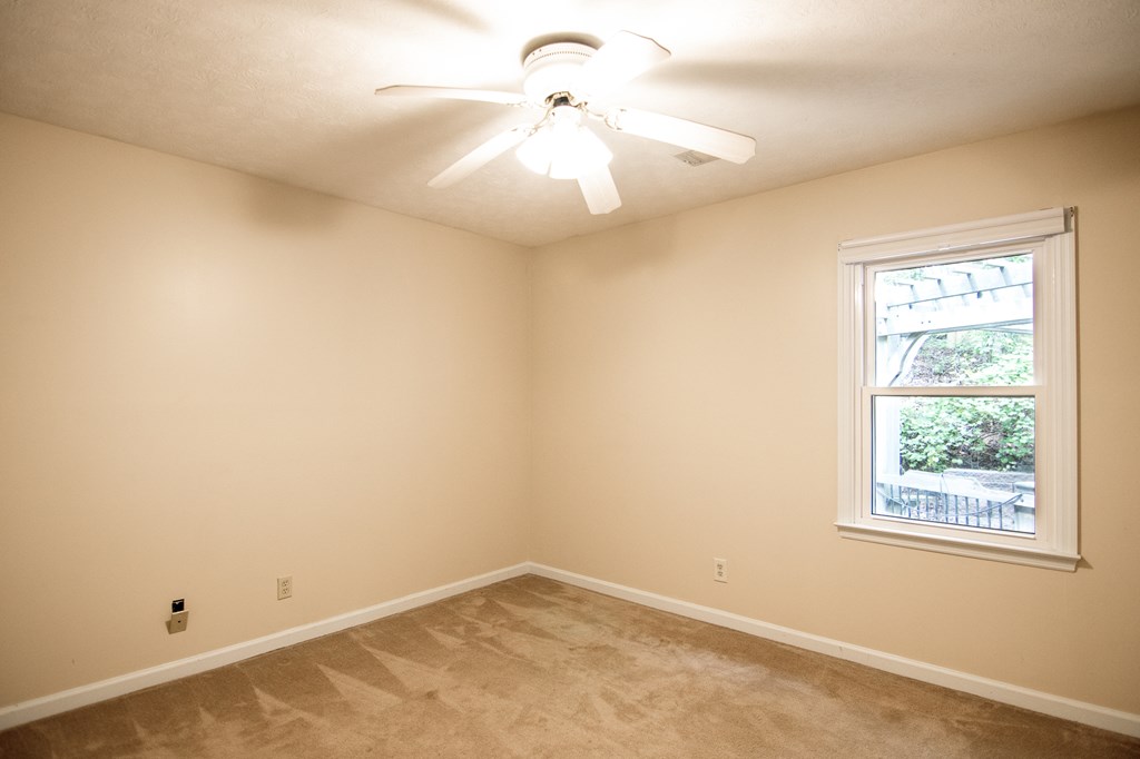 1006 Green Ridge Road Cataula, GA 31804 - Photo 14 of 24 Gallery Image 14