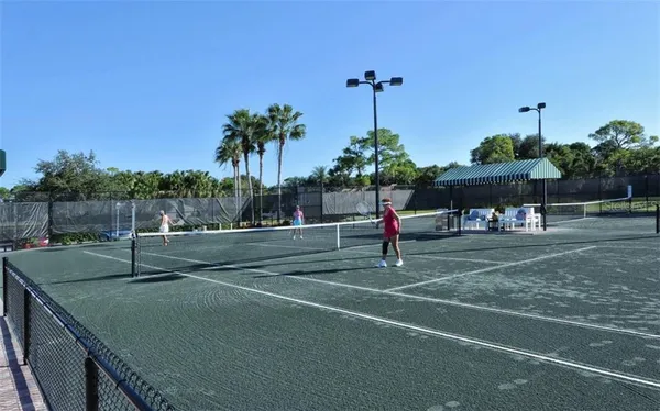 $5,000 | 8735 Olde Hickory Avenue, Unit 8101, Sarasota, FL 34238