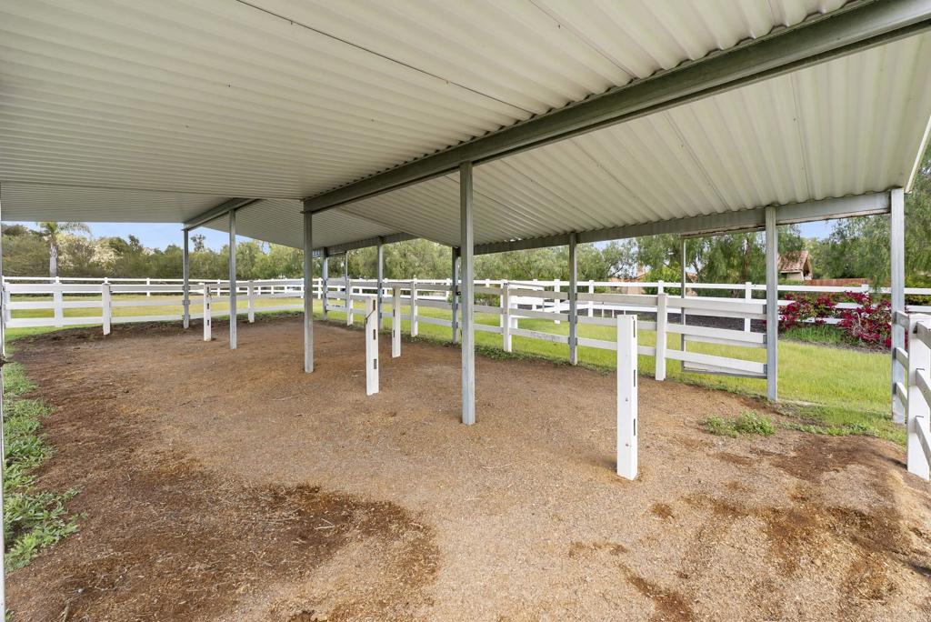 17412 La Brisa Rancho Santa Fe, CA 92067 - Photo 35 of 37