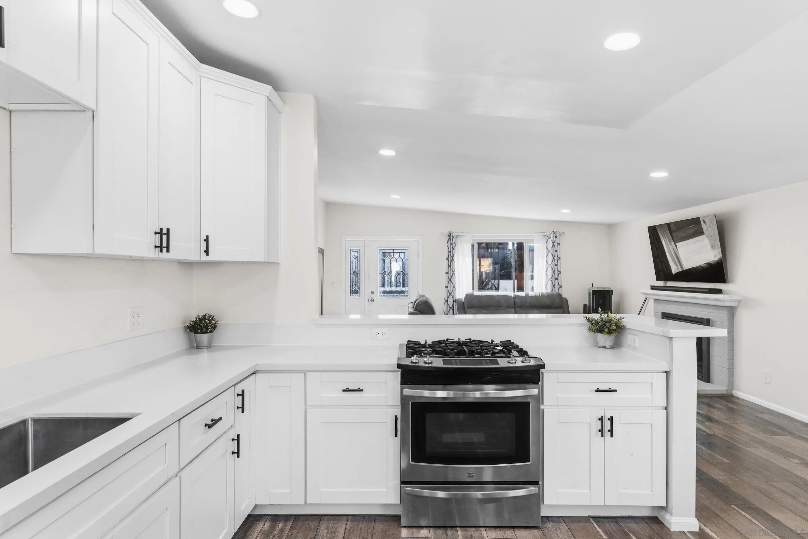 8619 Hacienda Road Santee, CA 92071 - Photo 22 of 39