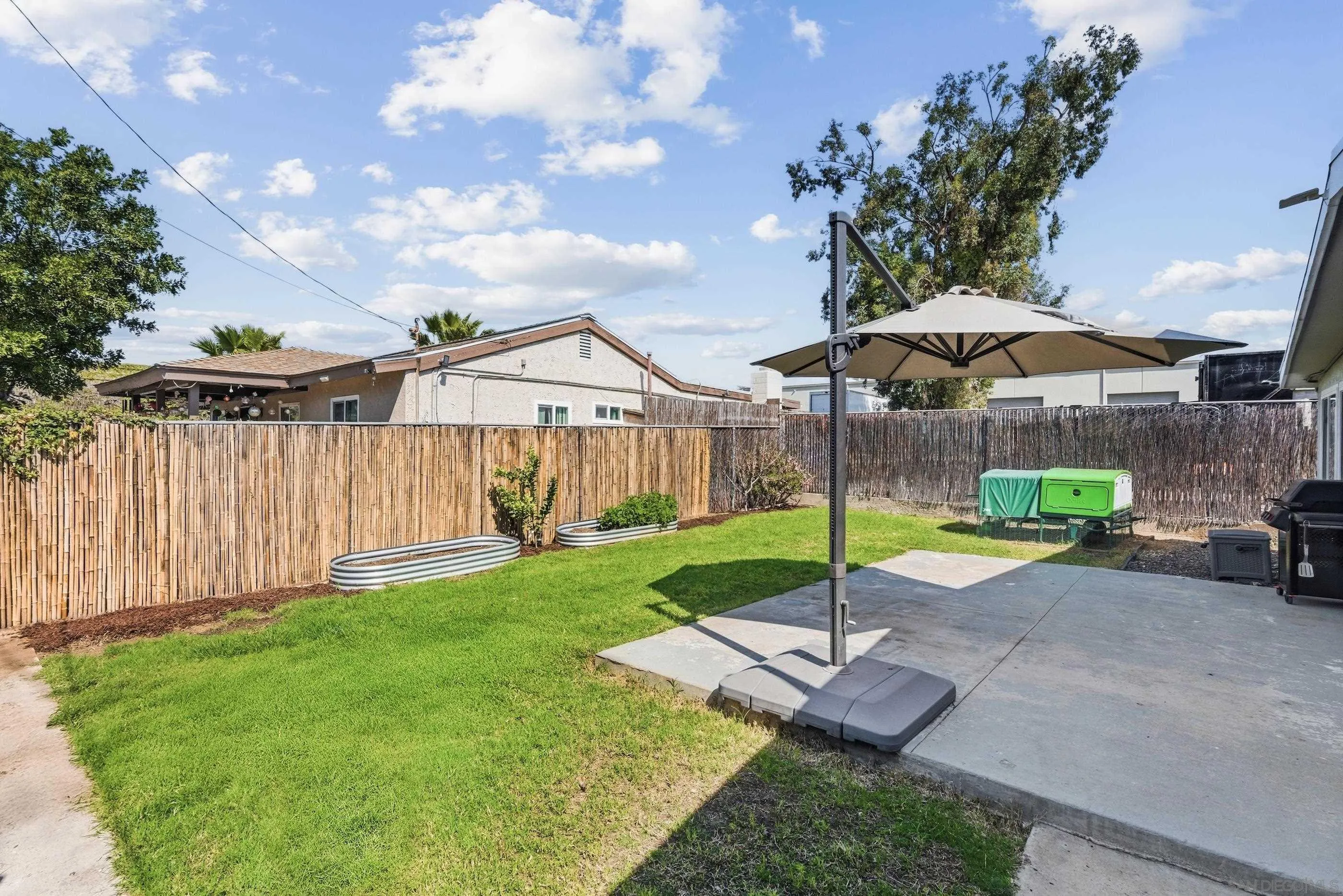 8619 Hacienda Road Santee, CA 92071 - Photo 3 of 39