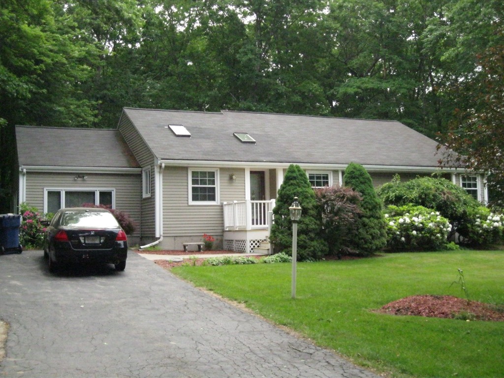 18 Autumn Road Medway, MA 02053 - Photo 1 of 22 Gallery Image 1