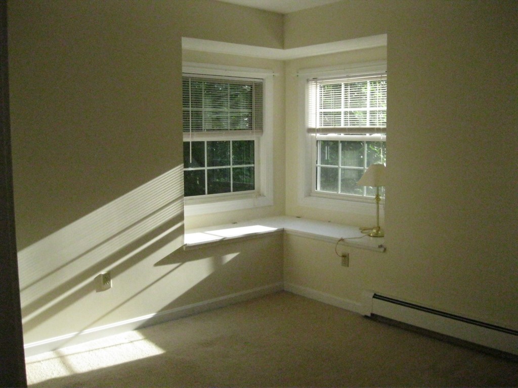 18 Autumn Road Medway, MA 02053 - Photo 12 of 22 Gallery Image 12