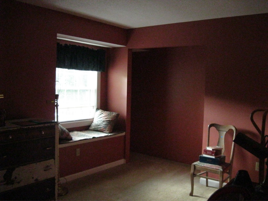 18 Autumn Road Medway, MA 02053 - Photo 13 of 22 Gallery Image 13