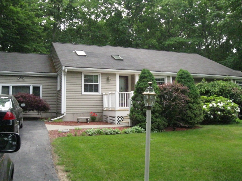18 Autumn Road Medway, MA 02053 - Photo 6 of 22 Gallery Image 6