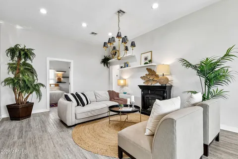$725,000 | 412 North 14th Street, Phoenix, AZ 85006
