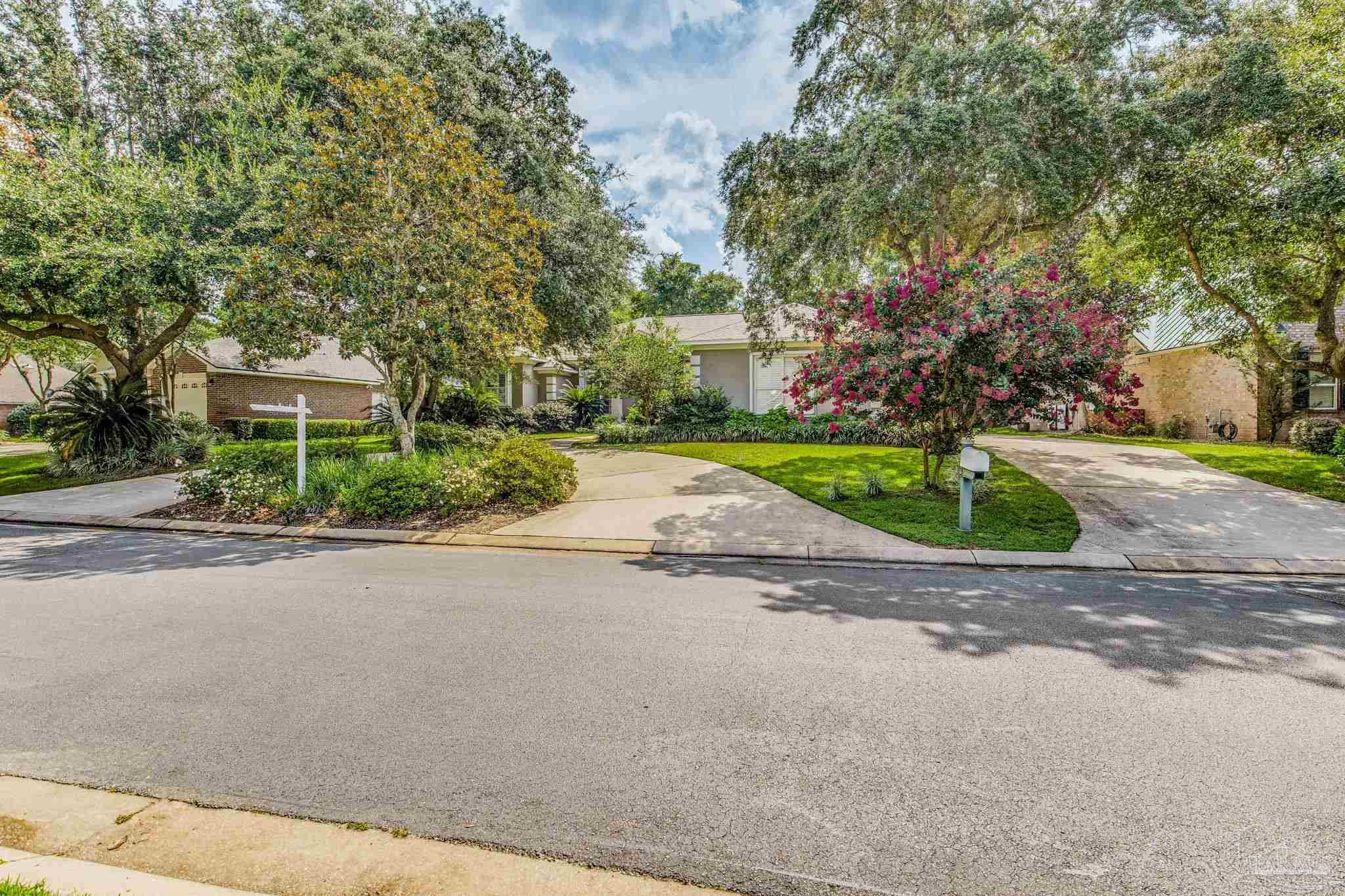 10052 Rookery Road Pensacola, FL 32507 - Photo 8 of 50 Gallery Image 8