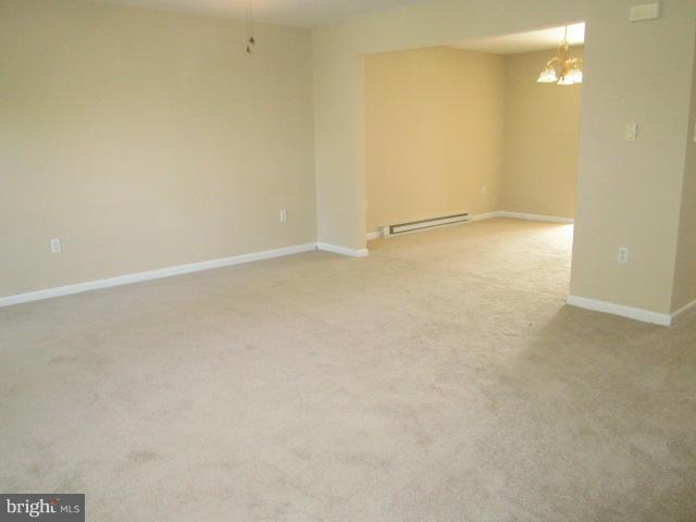 148 Harvard Road Hagerstown, MD 21742 - Photo 20 of 29 Living Room