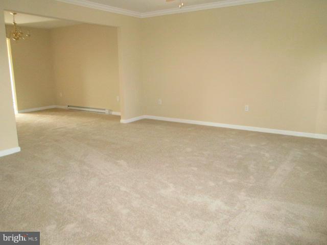 148 Harvard Road Hagerstown, MD 21742 - Photo 3 of 29 Living Room