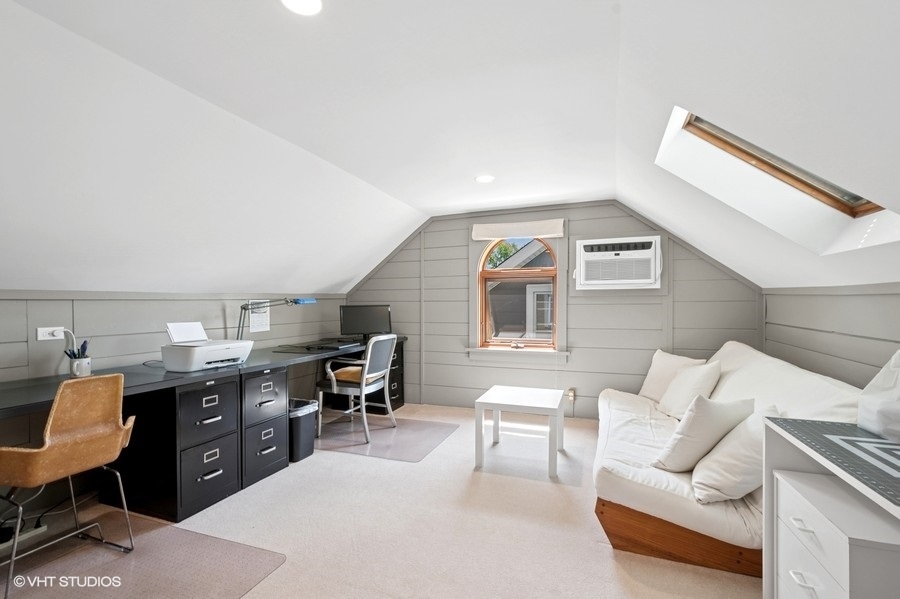 2206 Forestview Road Evanston, IL 60201 - Photo 18 of 32 a workspace with furniture and window