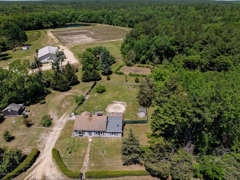 189 Blackmore Pond Road Wareham, MA 02576 - Photo 38 of 41