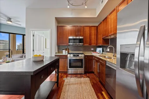 $395,000 | 1464 South Michigan Avenue, Unit 1401, Chicago, IL 60605