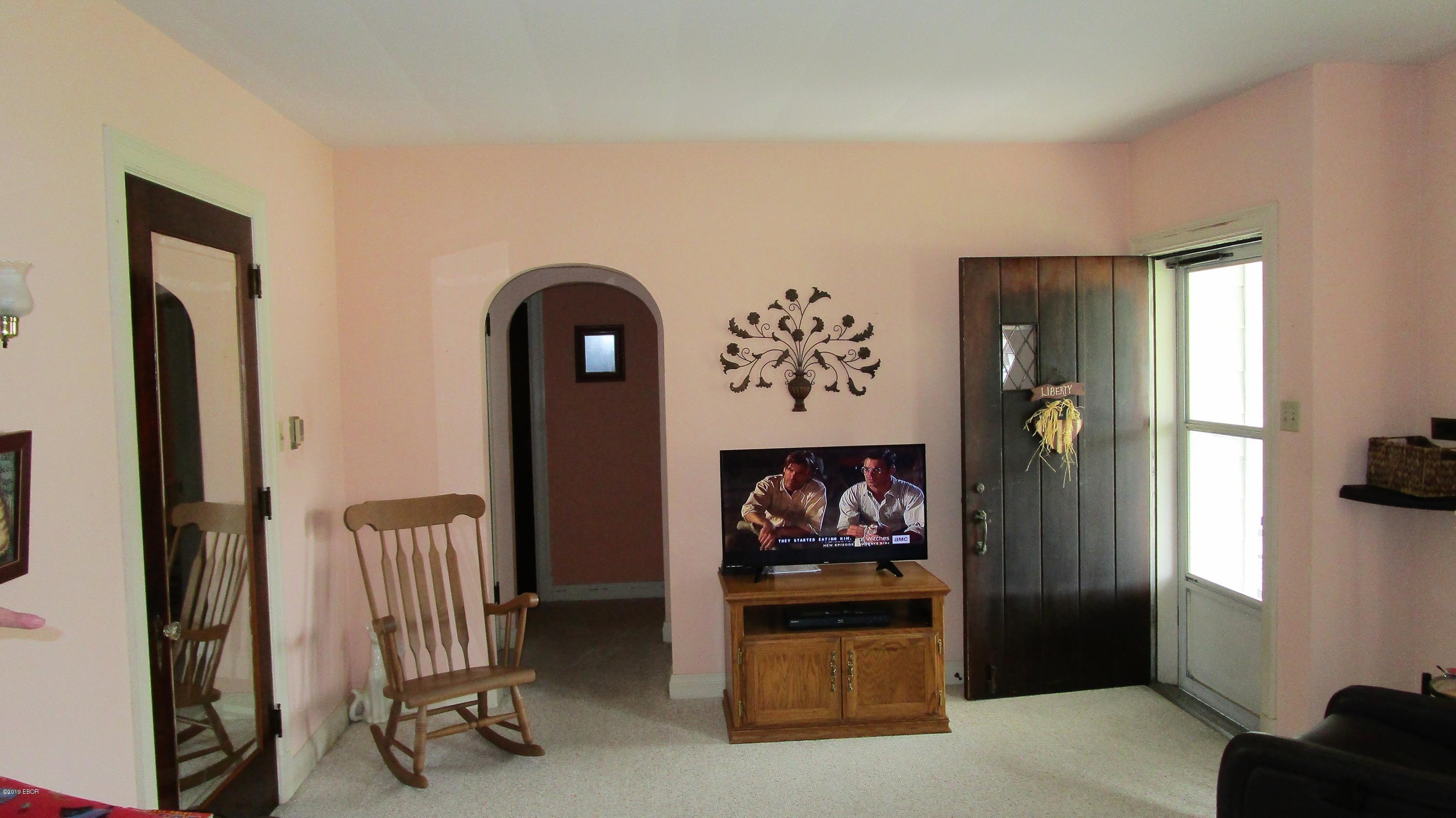 411 East 4th Street Flora, IL 62839 - Photo 20 of 50 Gallery Image 20