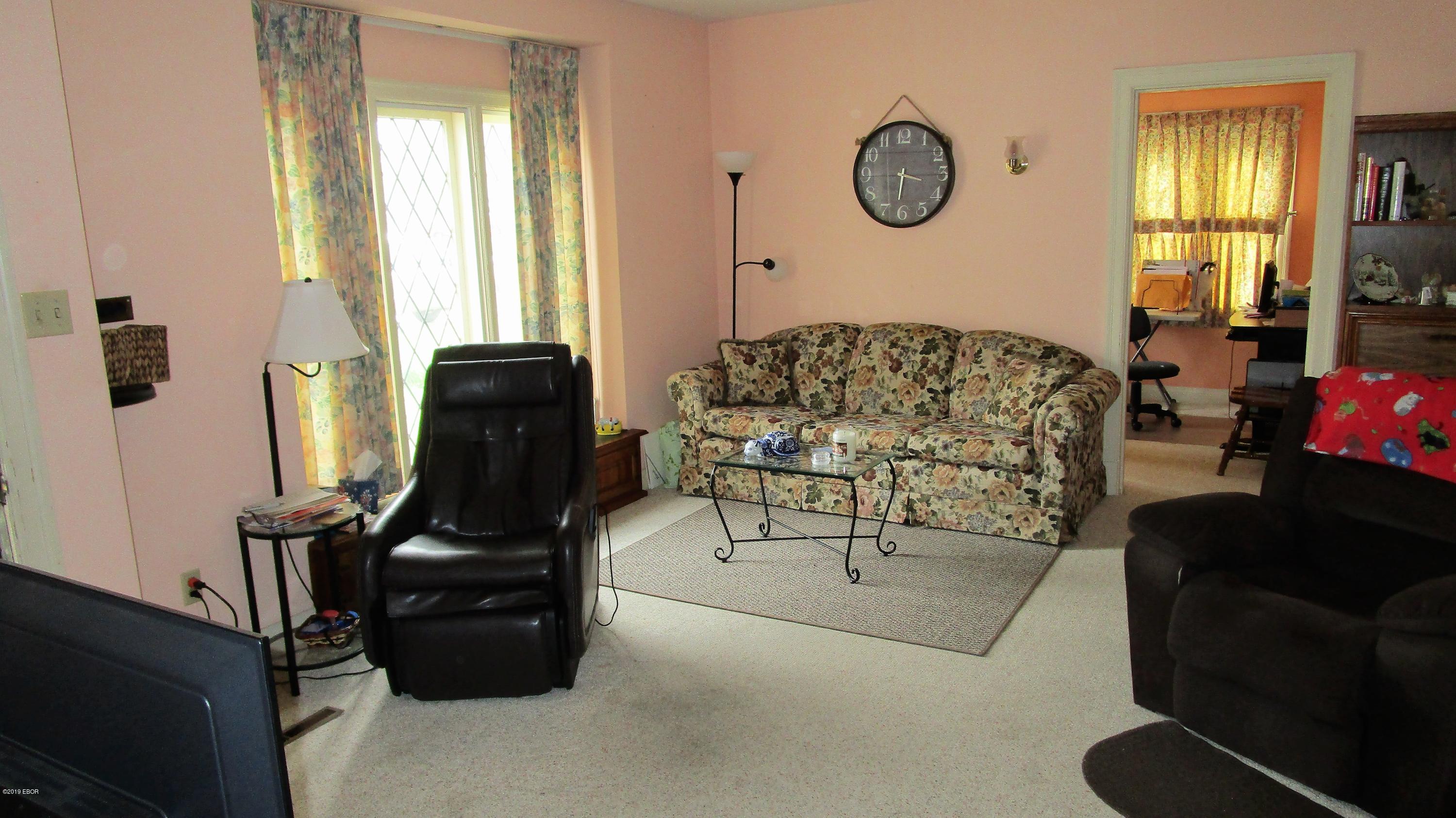 411 East 4th Street Flora, IL 62839 - Photo 21 of 50 Gallery Image 21
