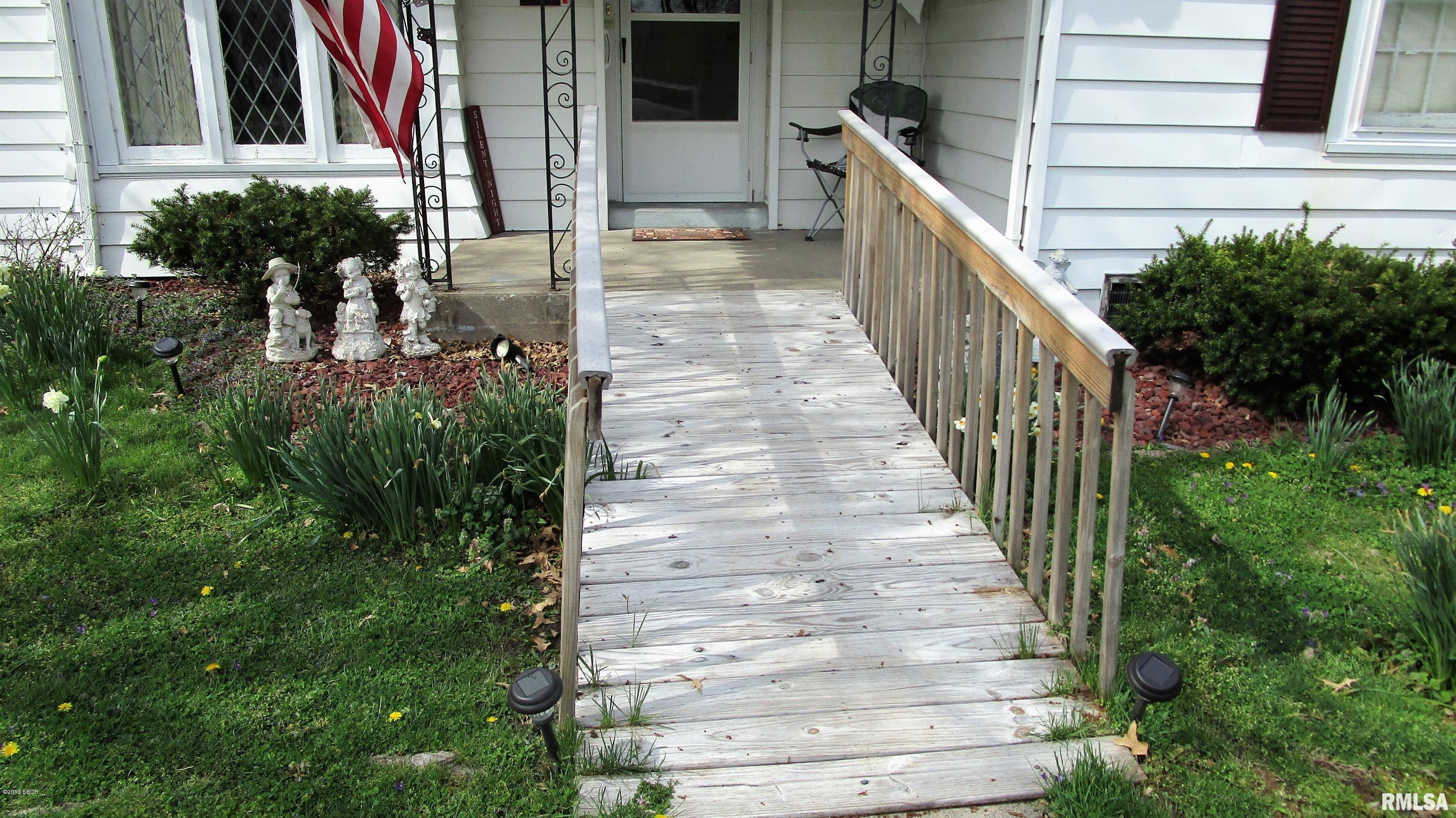 411 East 4th Street Flora, IL 62839 - Photo 49 of 50 Gallery Image 49