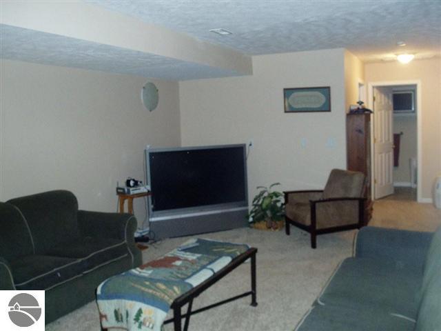 7620 Karlin Road Interlochen, MI 49643 - Photo 13 of 14 1722999-12.JPG