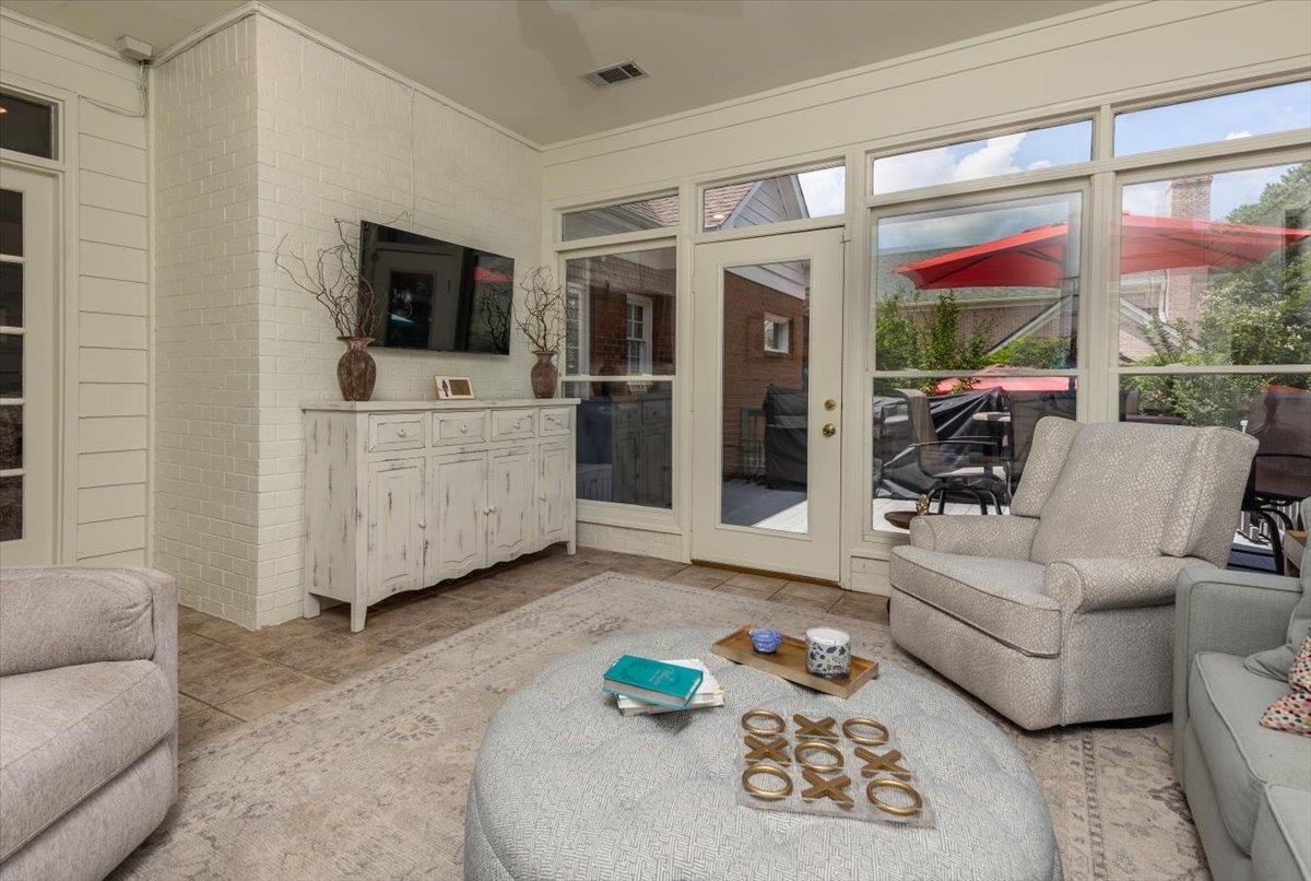 2062 Johnson Road Germantown, TN 38139 - Photo 13 of 29