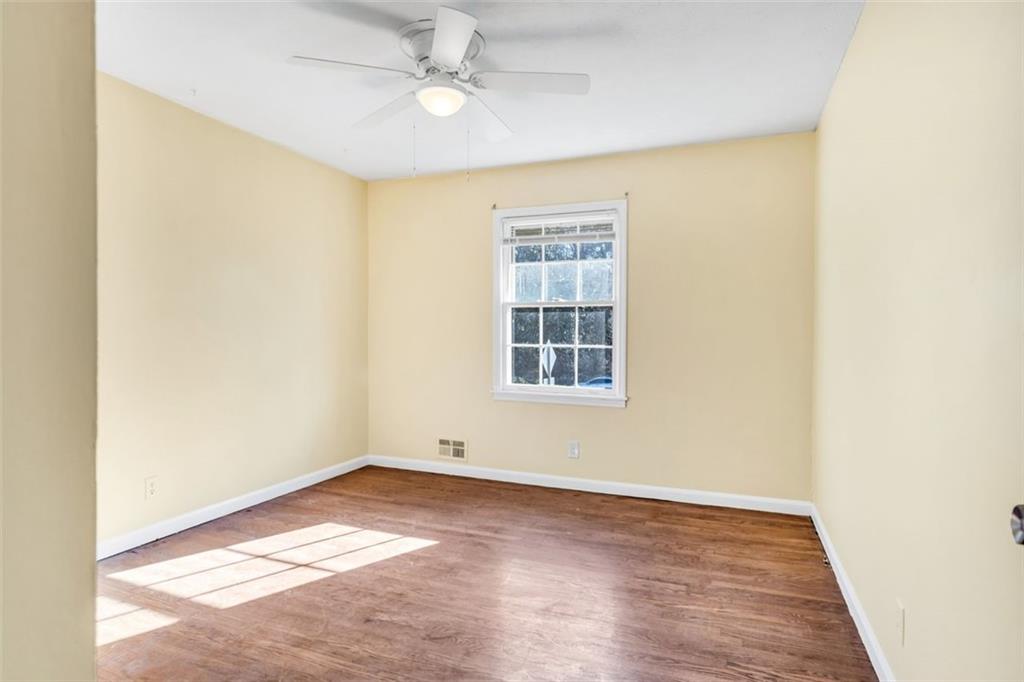 2338 Rockbridge Road Southwest Stone Mountain, GA 30087 - Photo 16 of 33