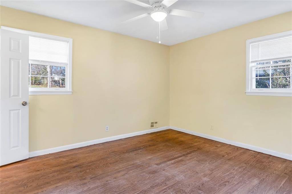 2338 Rockbridge Road Southwest Stone Mountain, GA 30087 - Photo 18 of 33