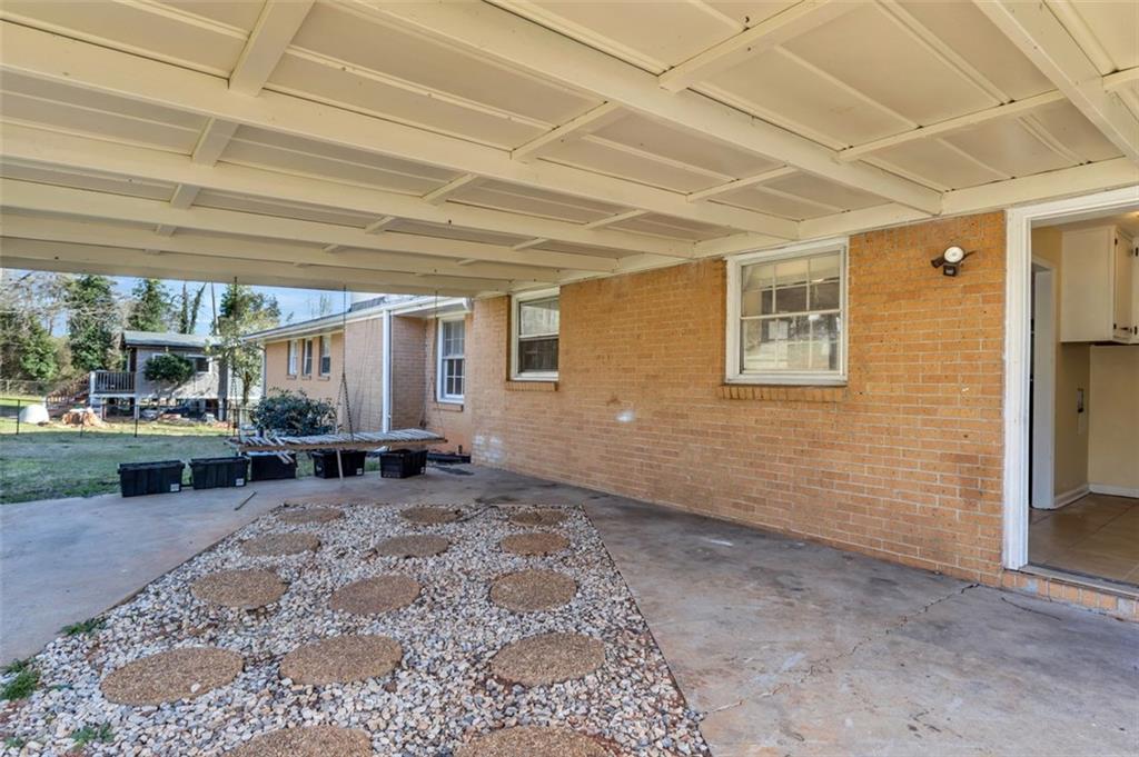 2338 Rockbridge Road Southwest Stone Mountain, GA 30087 - Photo 23 of 33