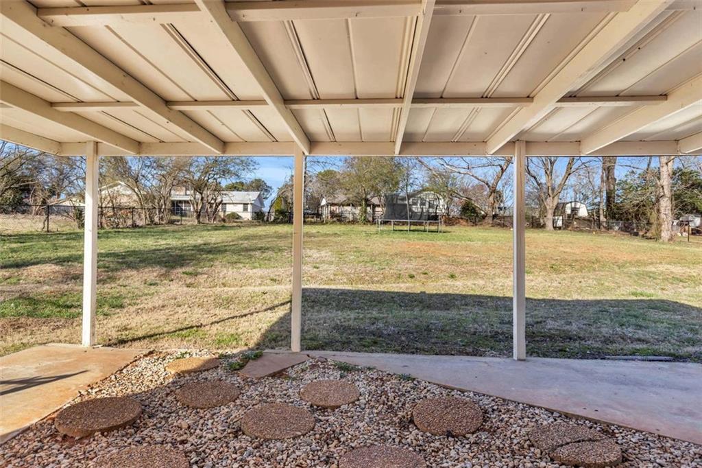 2338 Rockbridge Road Southwest Stone Mountain, GA 30087 - Photo 25 of 33