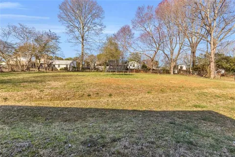 $1,900 | 2338 Rockbridge Road Southwest, Stone Mountain, GA 30087