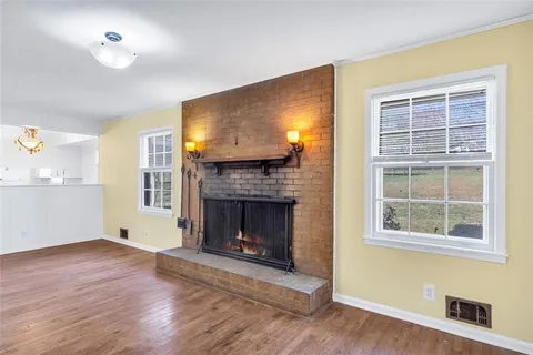 $1,900 | 2338 Rockbridge Road Southwest, Stone Mountain, GA 30087