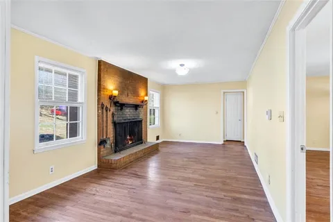 $1,900 | 2338 Rockbridge Road Southwest, Stone Mountain, GA 30087