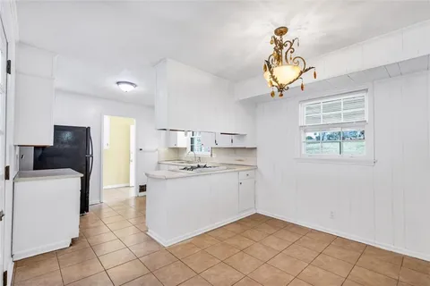 $1,900 | 2338 Rockbridge Road Southwest, Stone Mountain, GA 30087