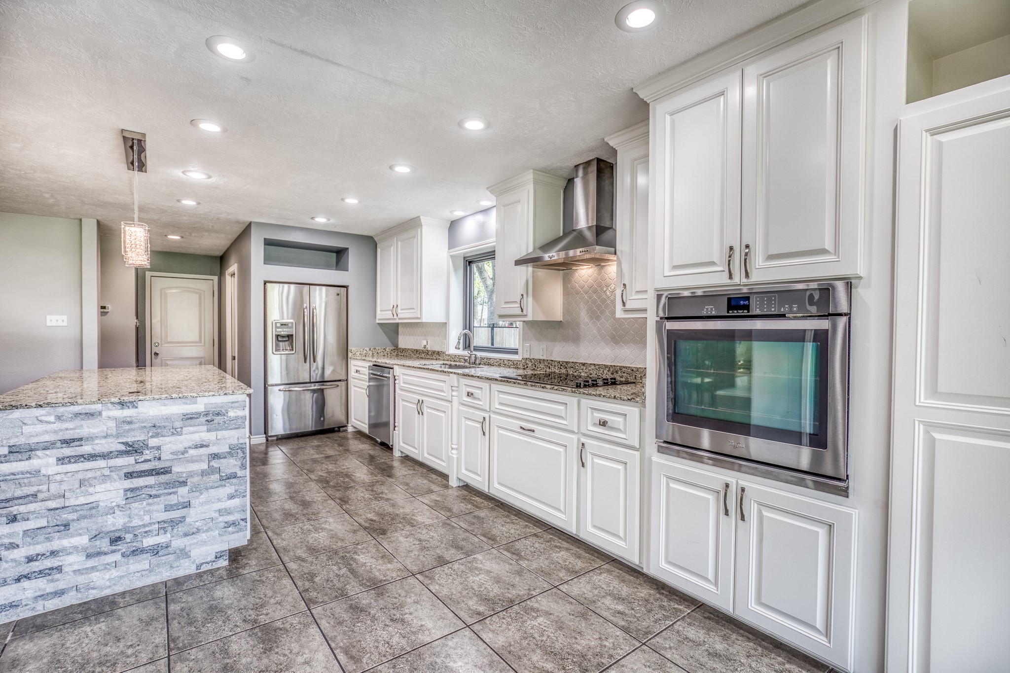 2414 East Rosedale Drive Brenham, TX 77833 - Photo 15 of 36