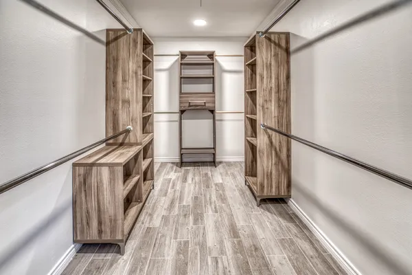 $775,000 | 2414 East Rosedale Drive, Brenham, TX 77833