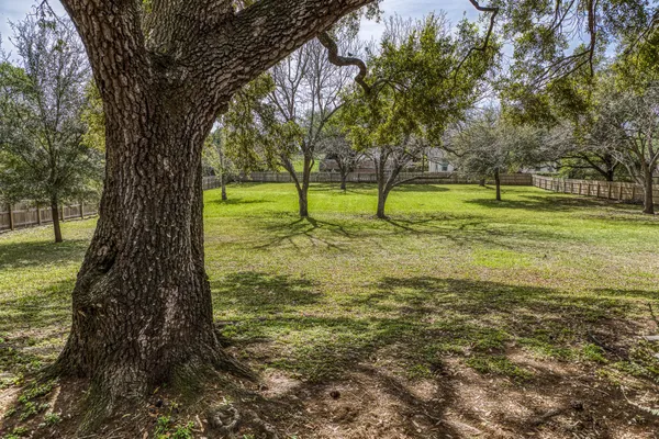 $775,000 | 2414 East Rosedale Drive, Brenham, TX 77833