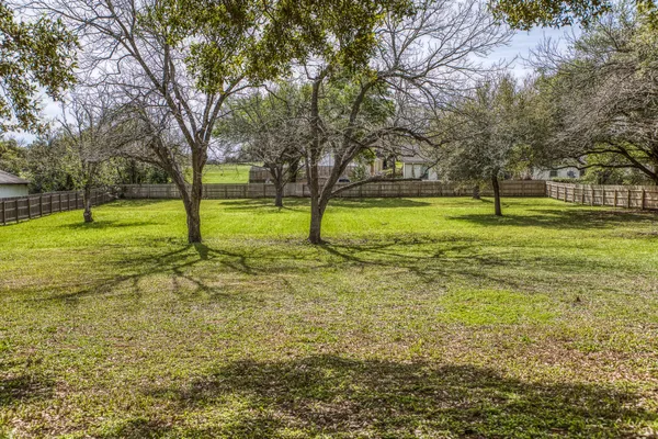 $775,000 | 2414 East Rosedale Drive, Brenham, TX 77833
