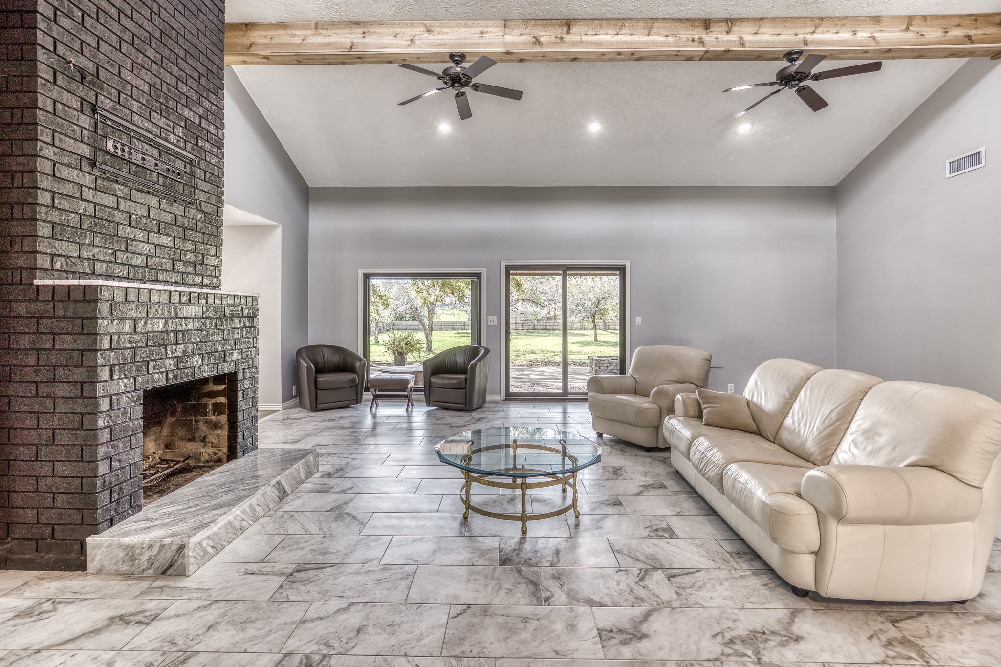 2414 East Rosedale Drive Brenham, TX 77833 - Photo 7 of 36