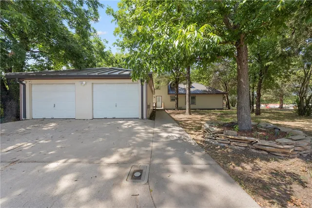 $259,000 | 1209 New Dallas Highway, Waco, TX 76705