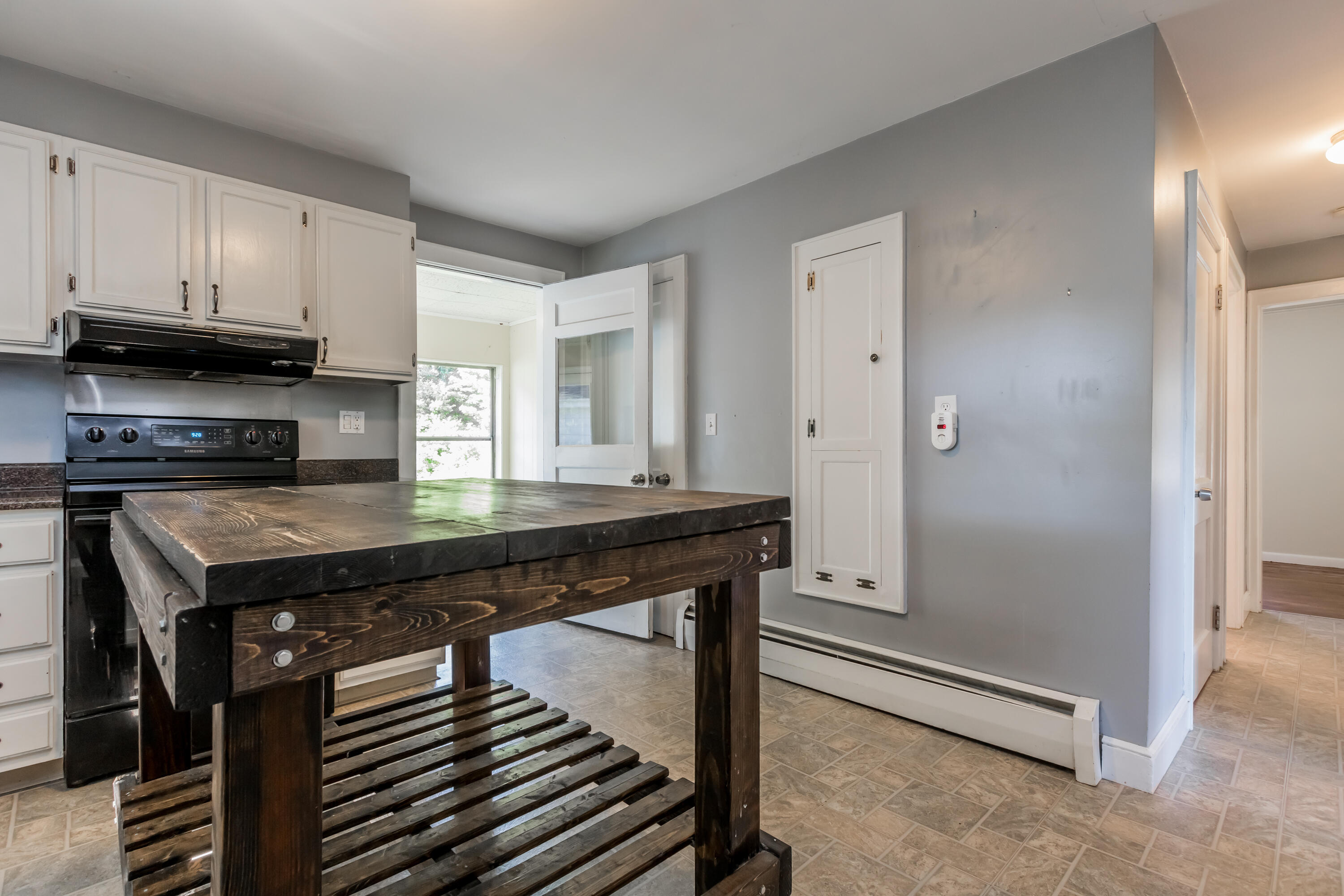 256 Pool Street Biddeford, ME 04005 - Photo 8 of 50 8