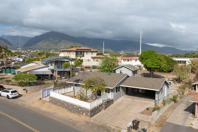 $1,299,000 | 456 Ipu Circle, Kahului, HI 96732