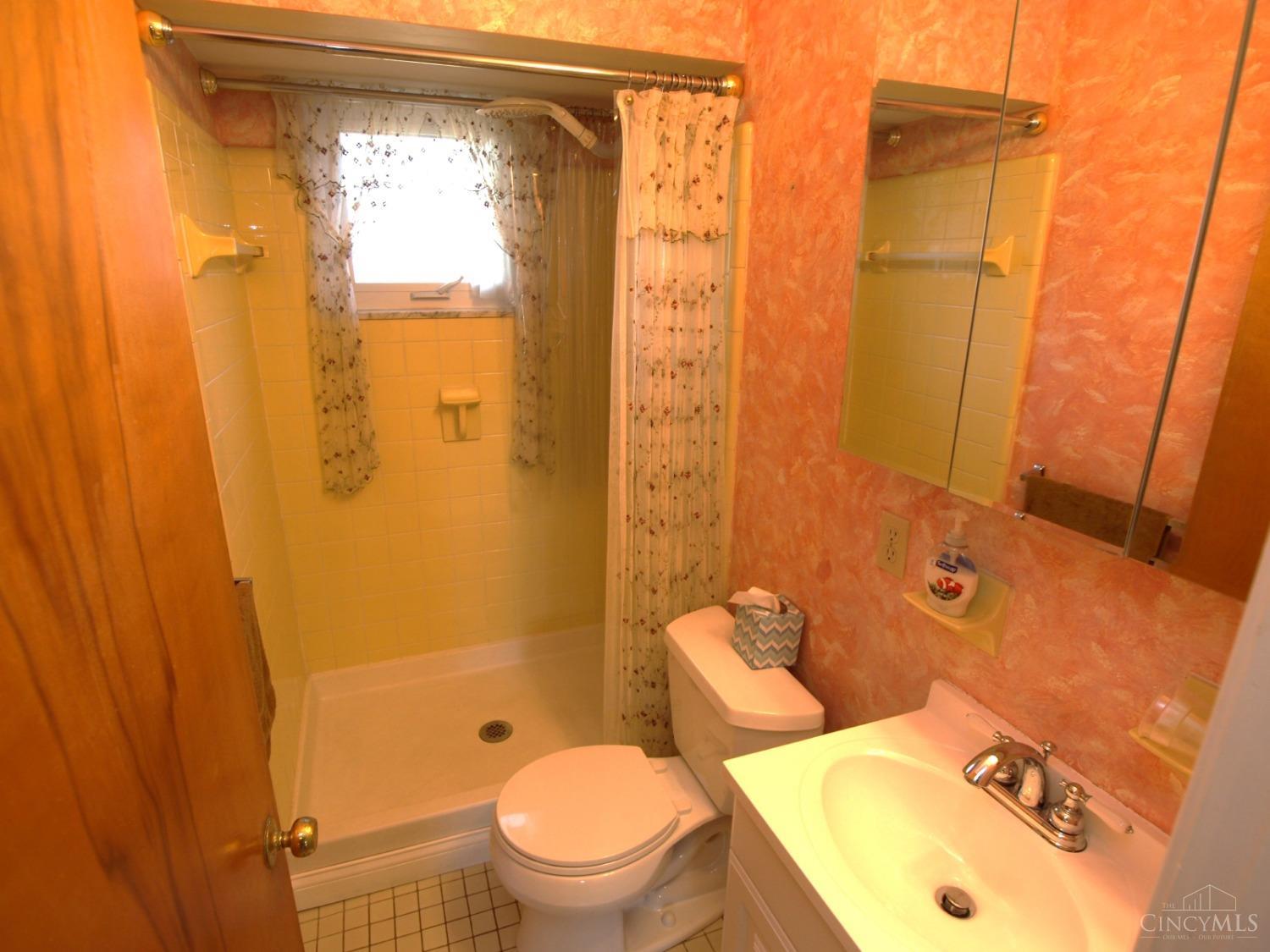 6780 Hearne Road Cincinnati, OH 45248 - Photo 22 of 35