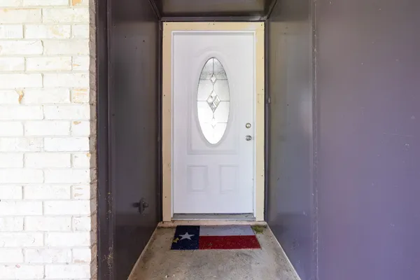 $1,500 | 4910 Redfish Reef Drive, Bacliff, TX 77518
